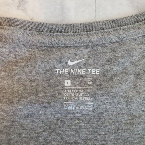 Nike Alabama Tshirt Womens Small Gray Red Athletic Cut Logo Cotton/Poly Blend - Picture 3 of 6